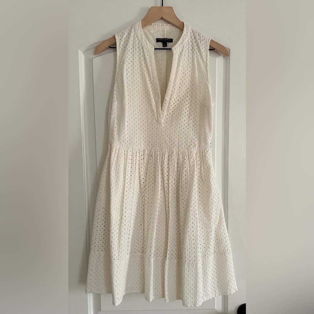 Banana Republic Cream Backless Eyelet Dress